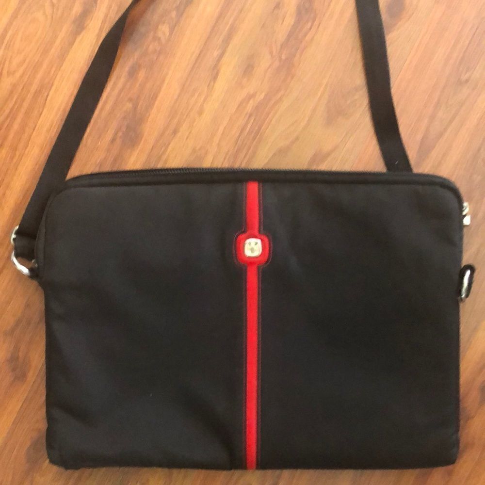 Wenger Black and red laptop Swiss army padded bag case